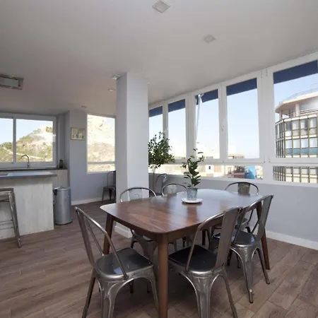 Apartamento Atico Centro Alicante